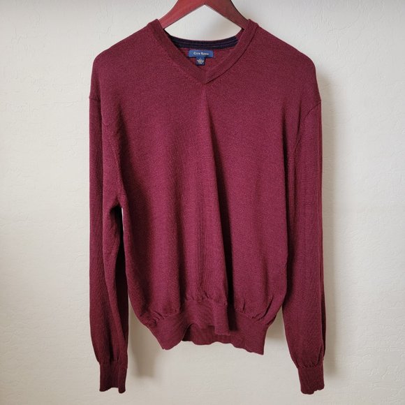 Club Room Solid Maroon V-Neck 100% Merino Wool Sweater - Picture 2 of 9
